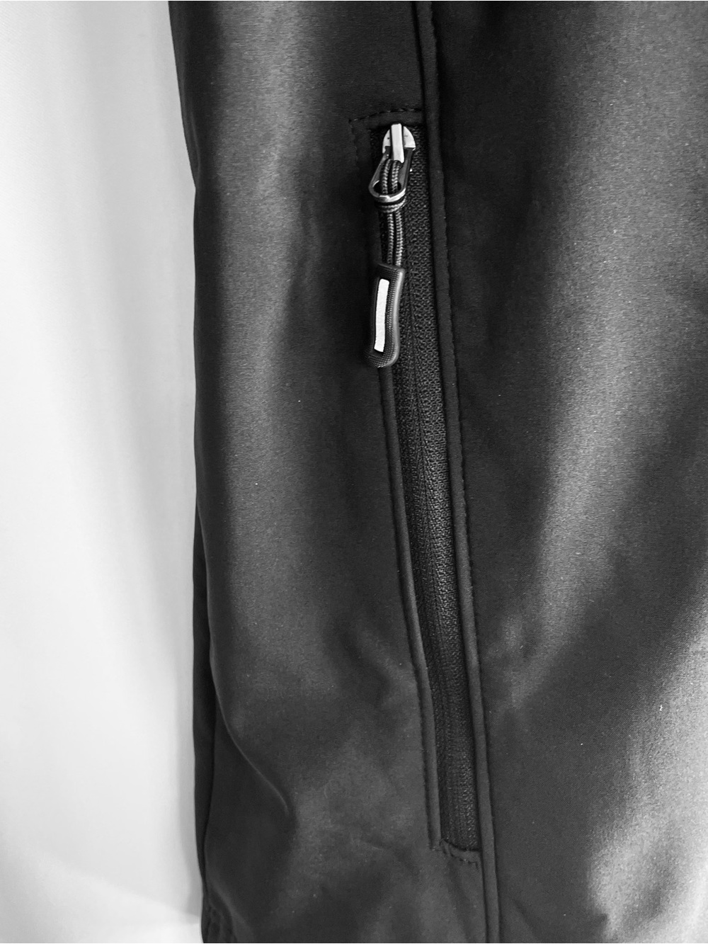 CORE365 Black Full-Zip Lightweight Windbreaker Jacket Logo Men’s L - Picture 3 of 12